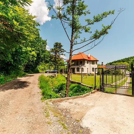 Villa Casa Poiana Soarelui *